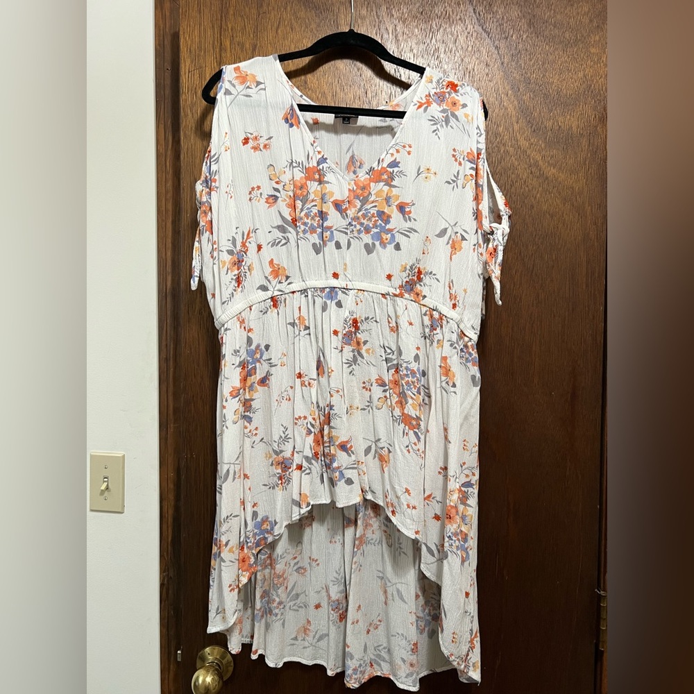 TORRID BLOUSE WITH COLD SHOULDERS